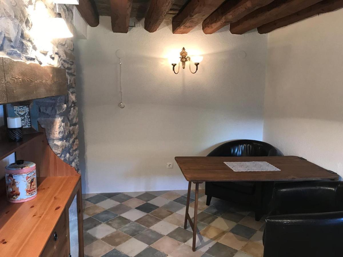 Apartamento El Fenal De Turmo Casa Rural "El Capricho De Nieves" Laspuña Exteriör bild