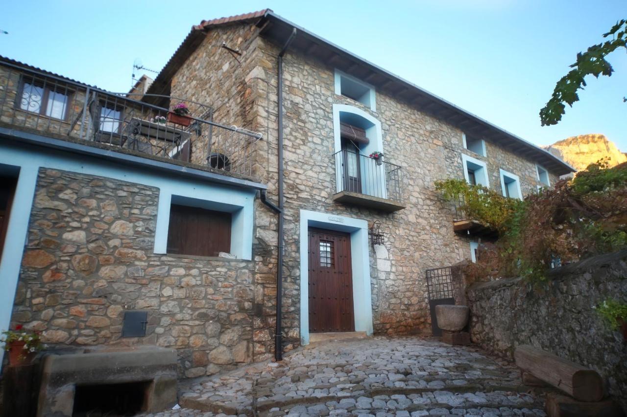 Apartamento El Fenal De Turmo Casa Rural "El Capricho De Nieves" Laspuña Exteriör bild