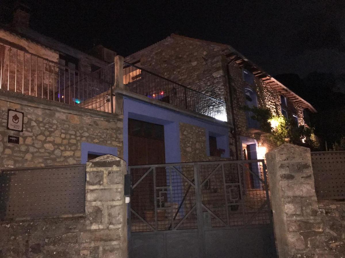 Apartamento El Fenal De Turmo Casa Rural "El Capricho De Nieves" Laspuña Exteriör bild