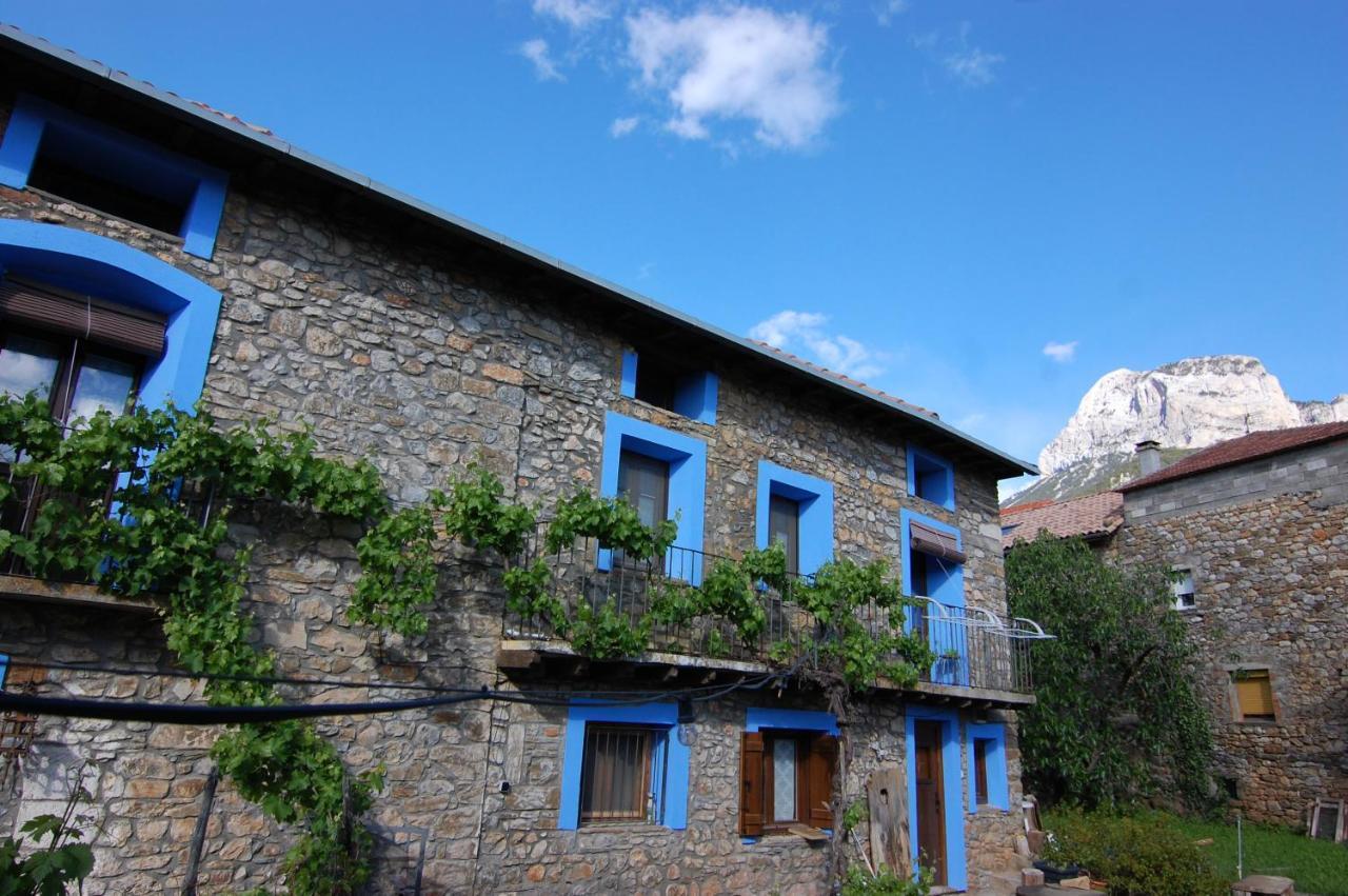Apartamento El Fenal De Turmo Casa Rural "El Capricho De Nieves" Laspuña Exteriör bild